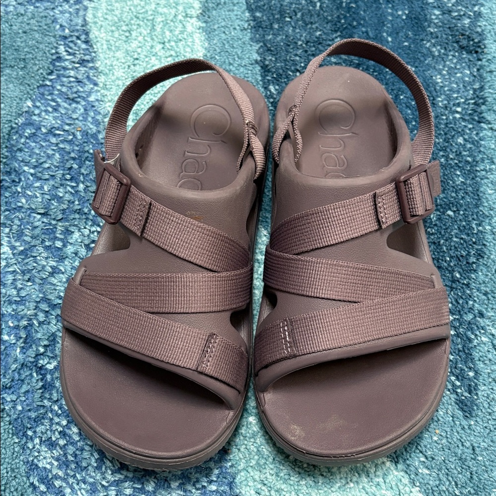 Chaco Like New Women’s Sz 7 Sandals